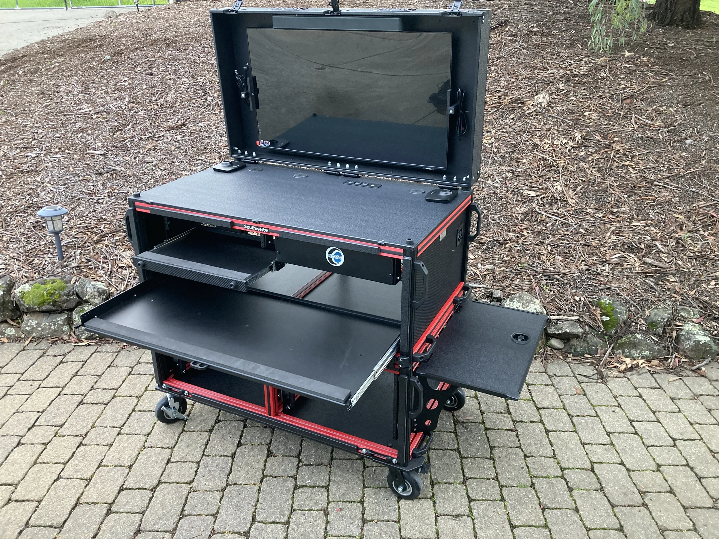 Bigfoot Split-Apart Cubes modular rack system