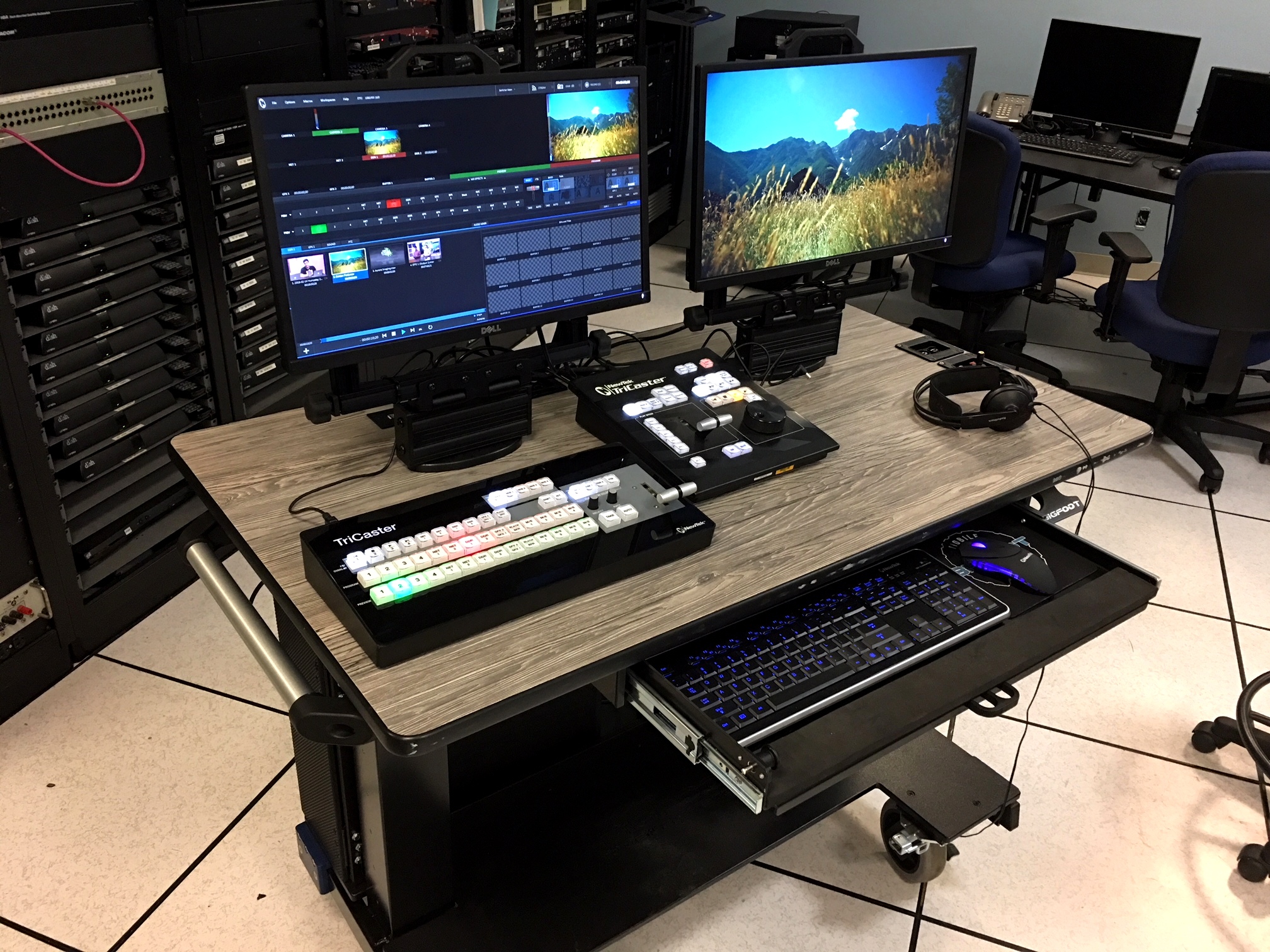 Custom mobile production cart